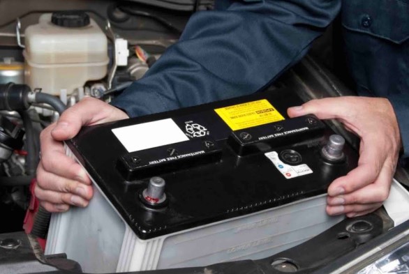 How Many Amps Is a Car Battery