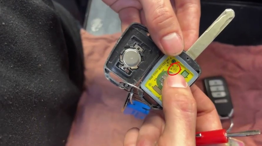 How to Change Key Fob Battery
